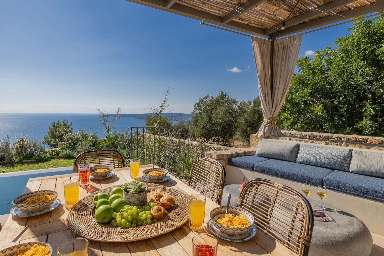 Luxury Villas Kefalonia - Holiday Villas Kefalonia - Exclusive Villas Kefalonia - Kefalonia Villas